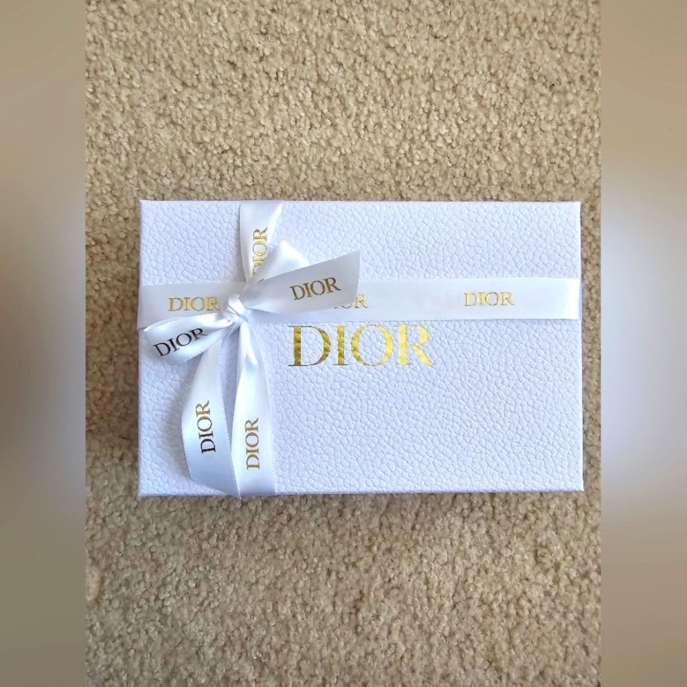 Dior small box